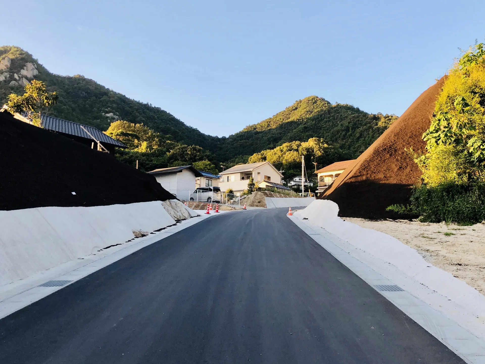 仕上がりの美しい舗装現場